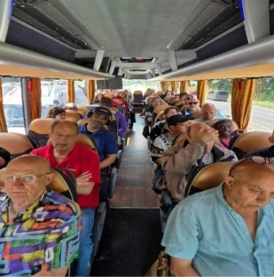 In de Bus naar Bergen aan Zee.